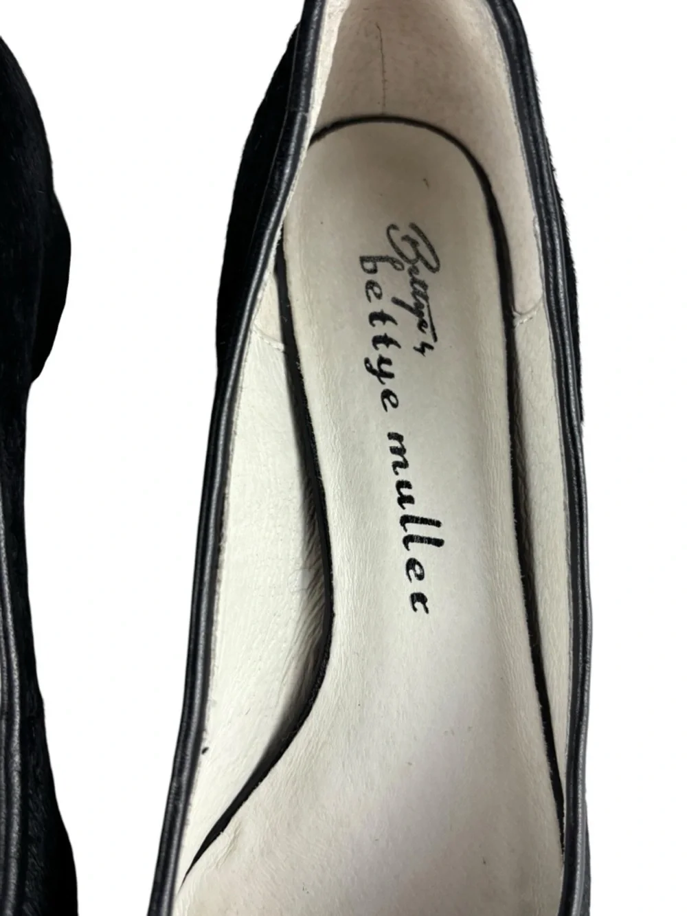 BETTYE MULLER WARHOL BLACK CALF HAIR LEATHER SQUARE TOE PUMP HEELS